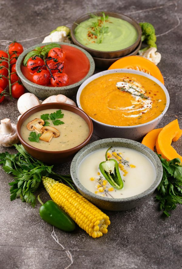 Comment faire une soupe de carottes et gingembre sans crème pour un dîner léger?