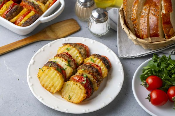 Quelles techniques pour préparer des plats à base de patates douces dans un restaurant de cuisine du terroir?